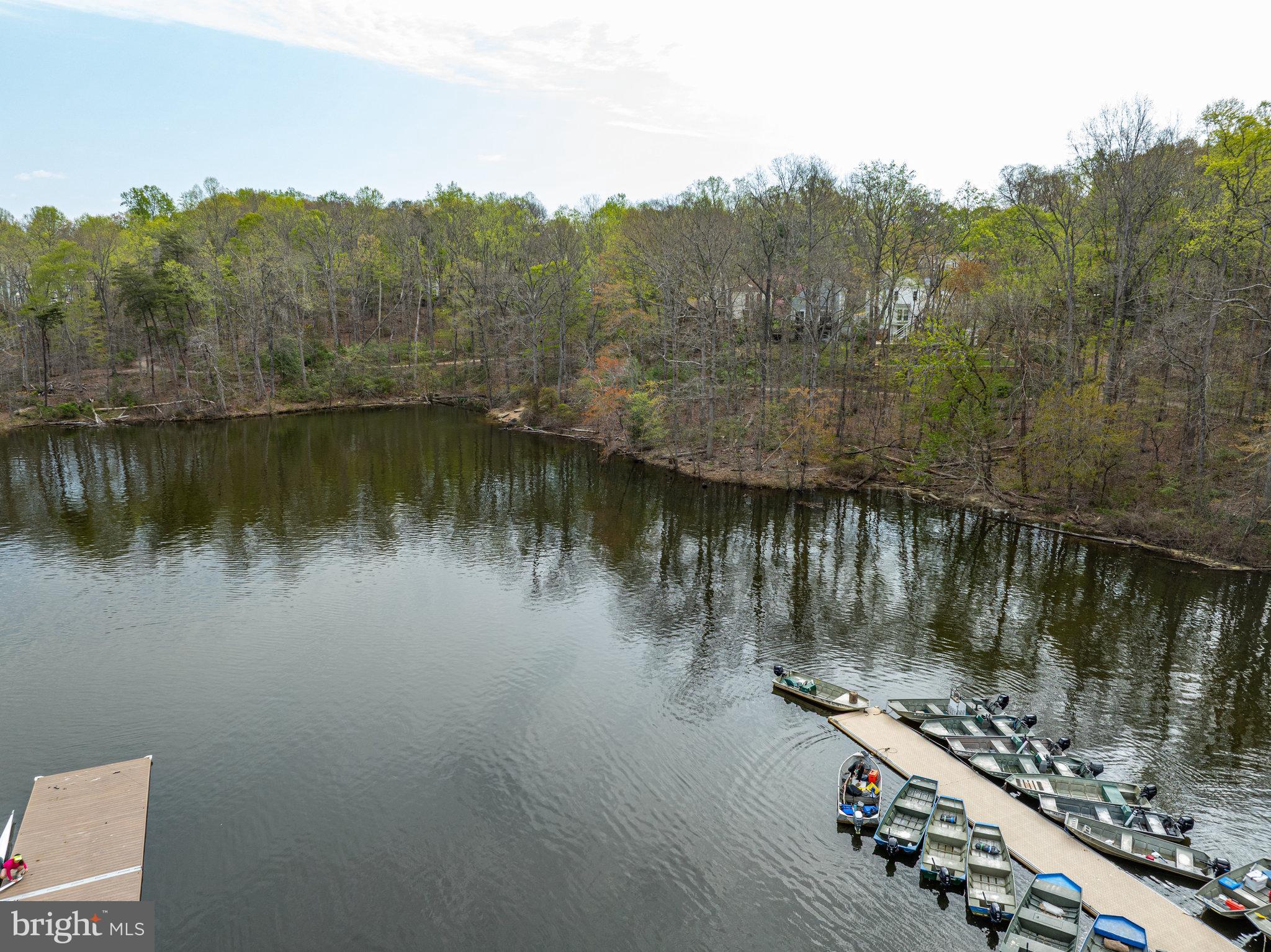 LAKE RIDGE - Residential