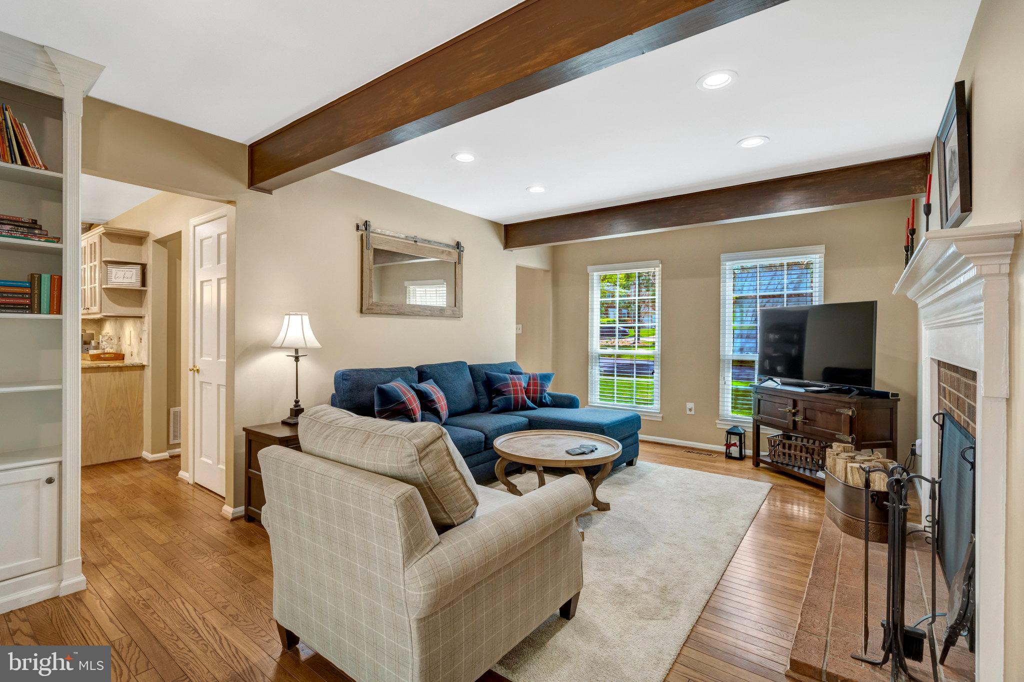 LAKE RIDGE - Residential