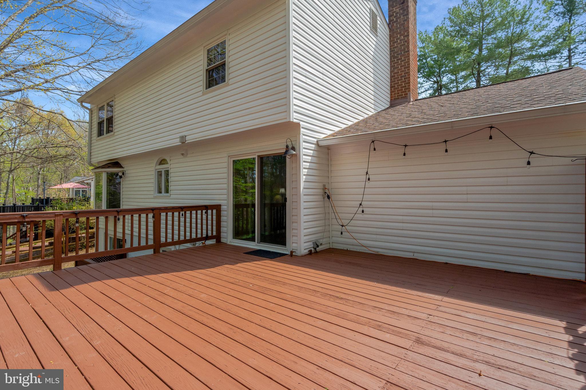 LAKE RIDGE - Residential