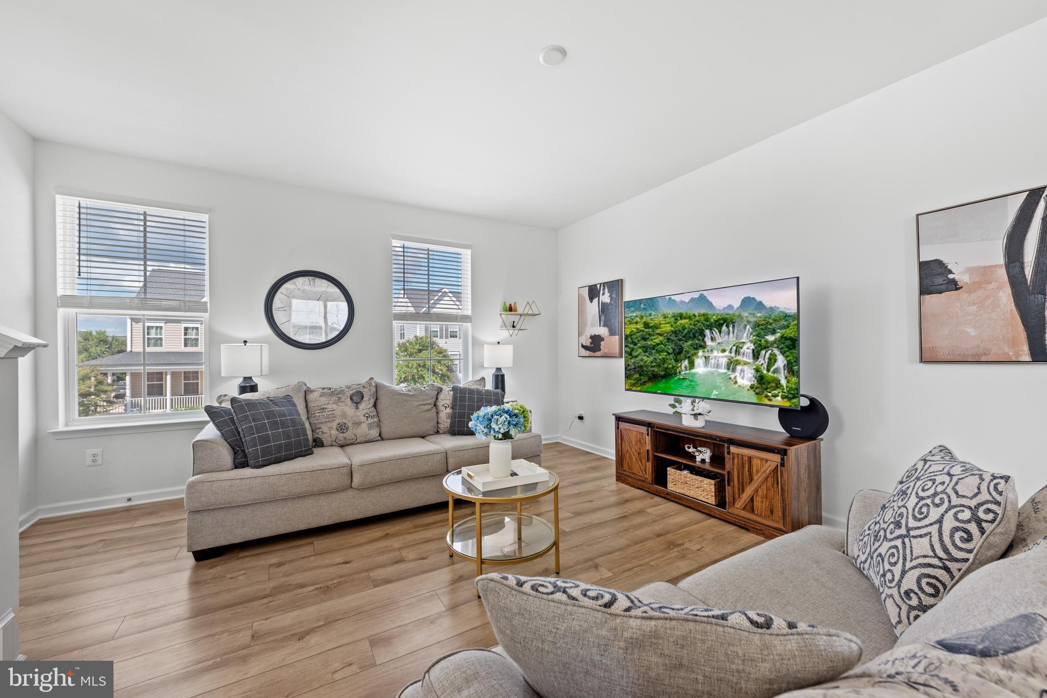 HUNTFIELD - Residential