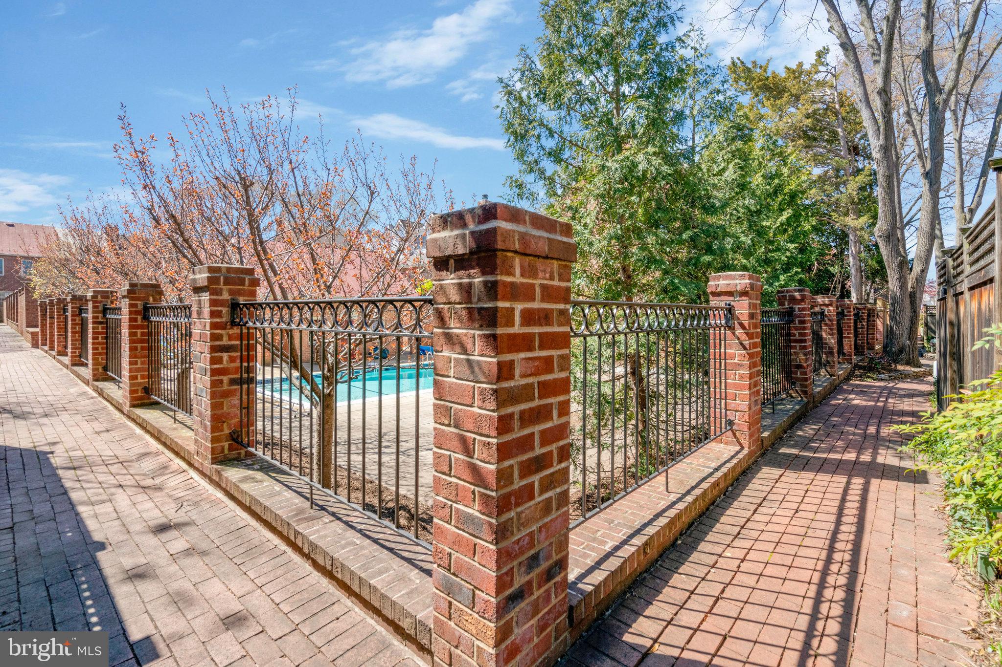 OLD TOWN - Residential