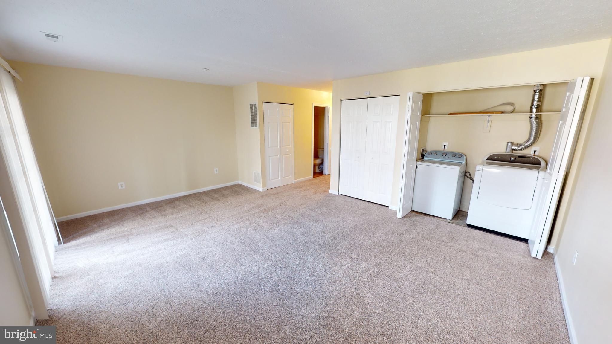 STANFORD - Residential Lease