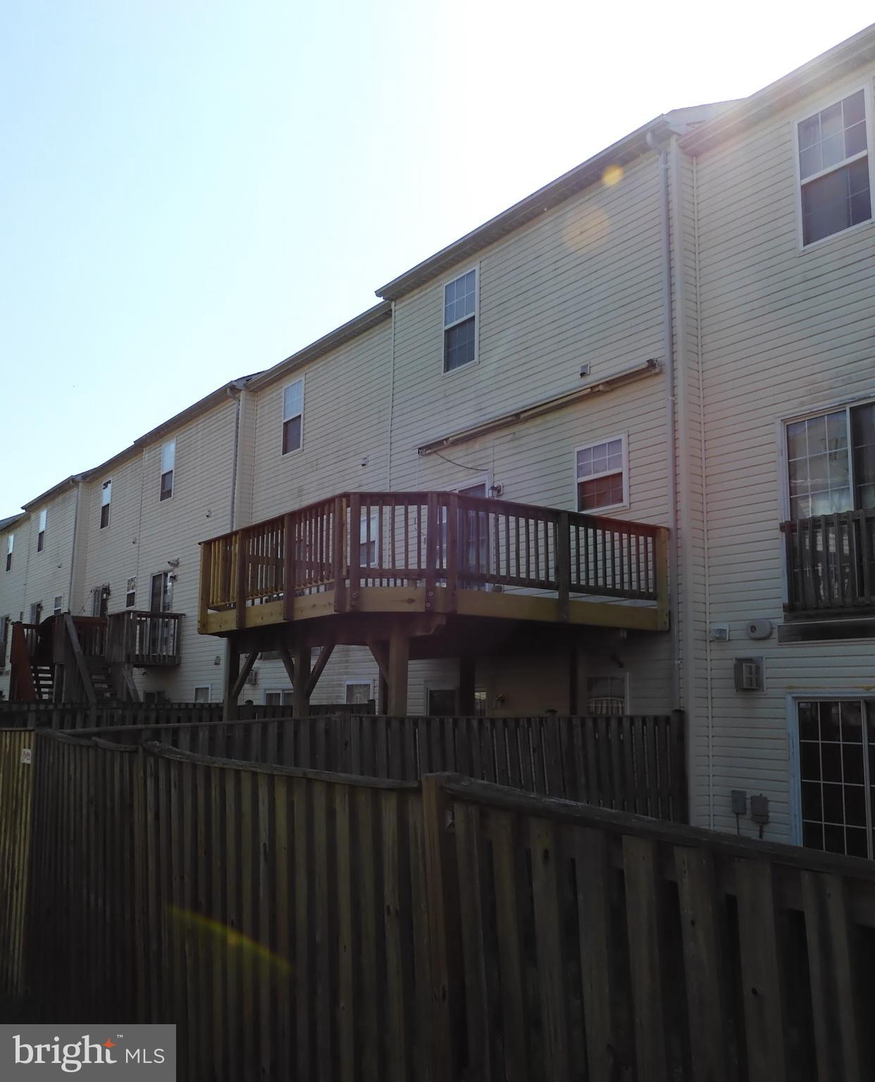 STANFORD - Residential Lease