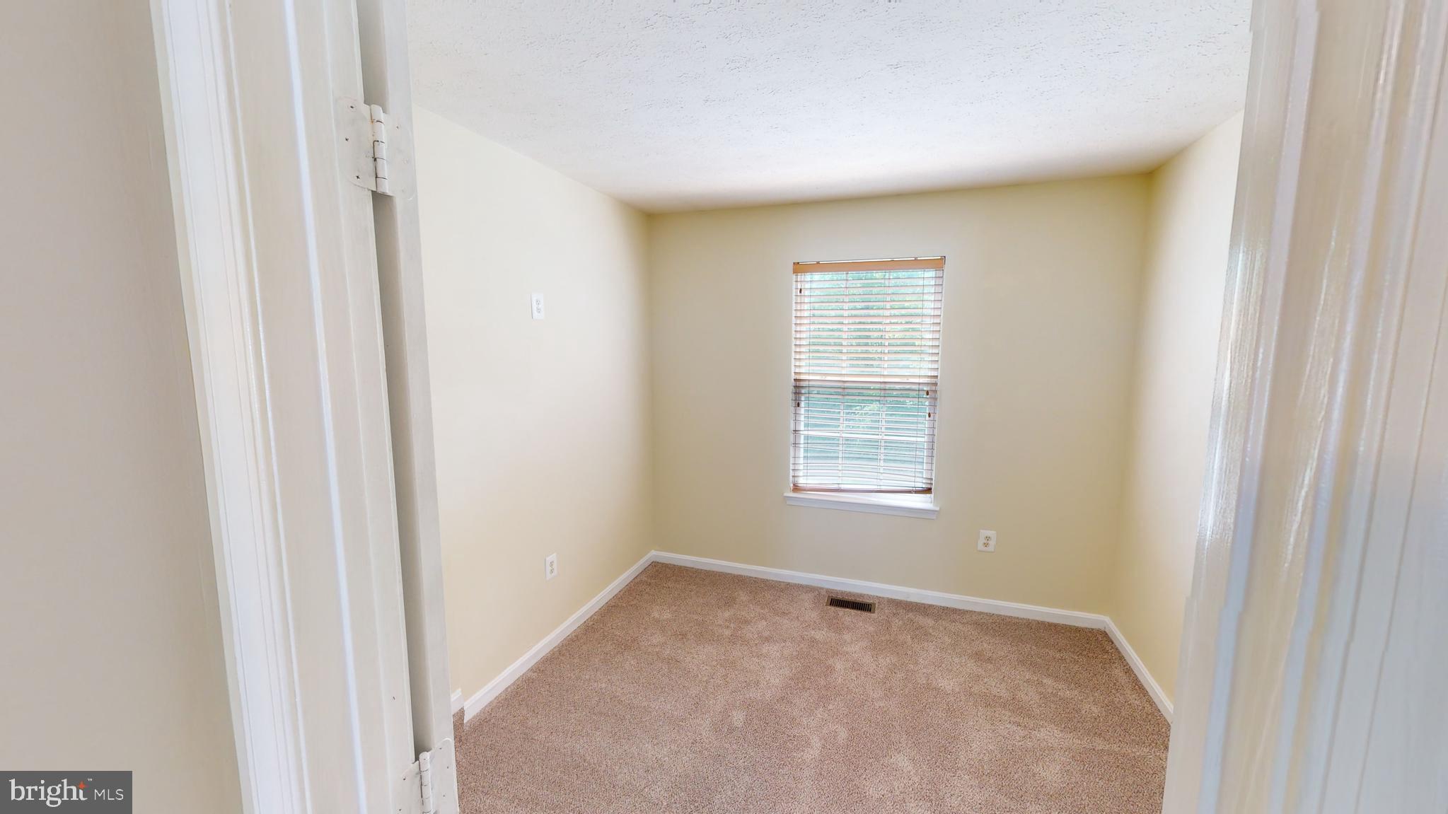 STANFORD - Residential Lease