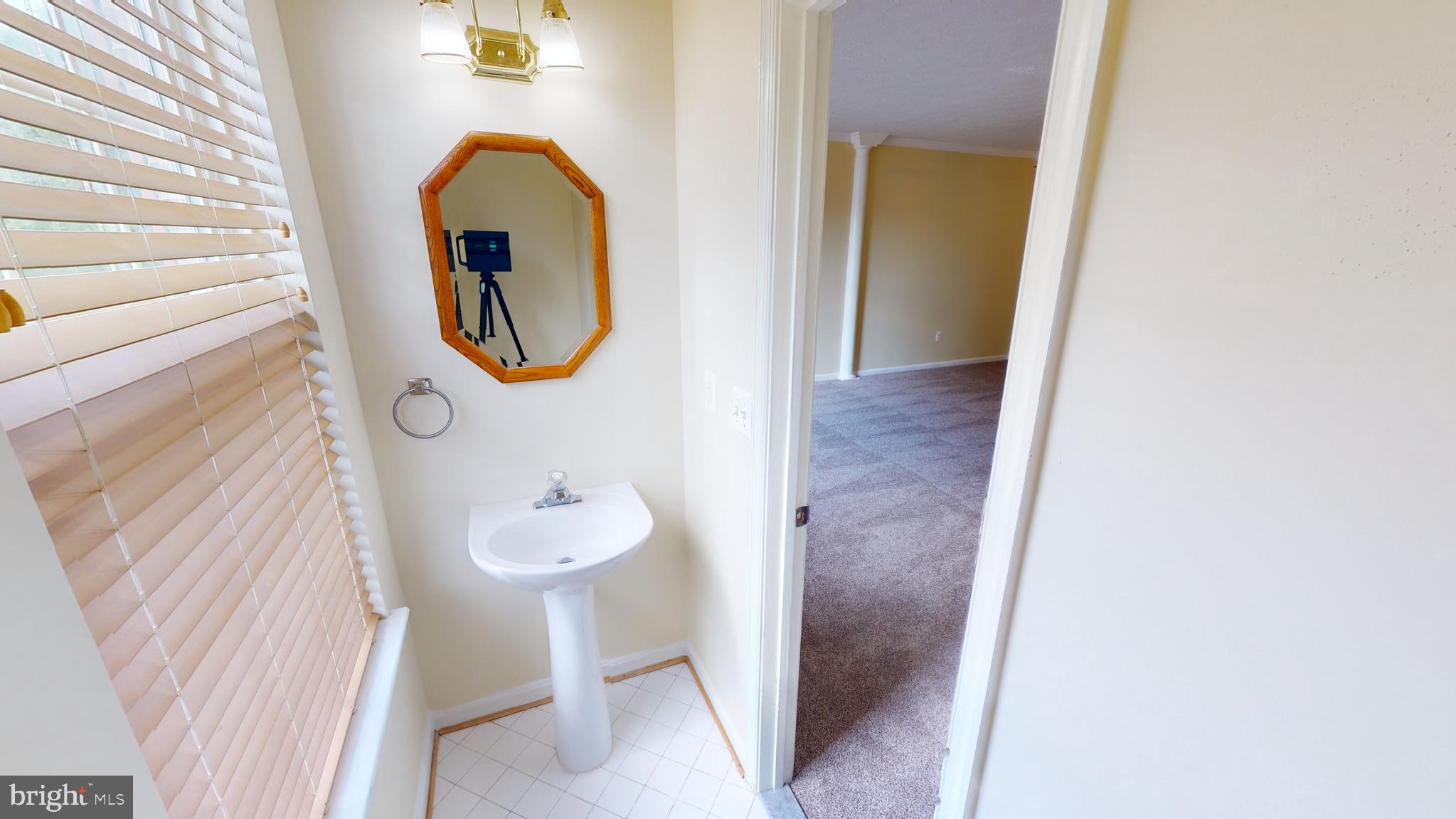 STANFORD - Residential Lease