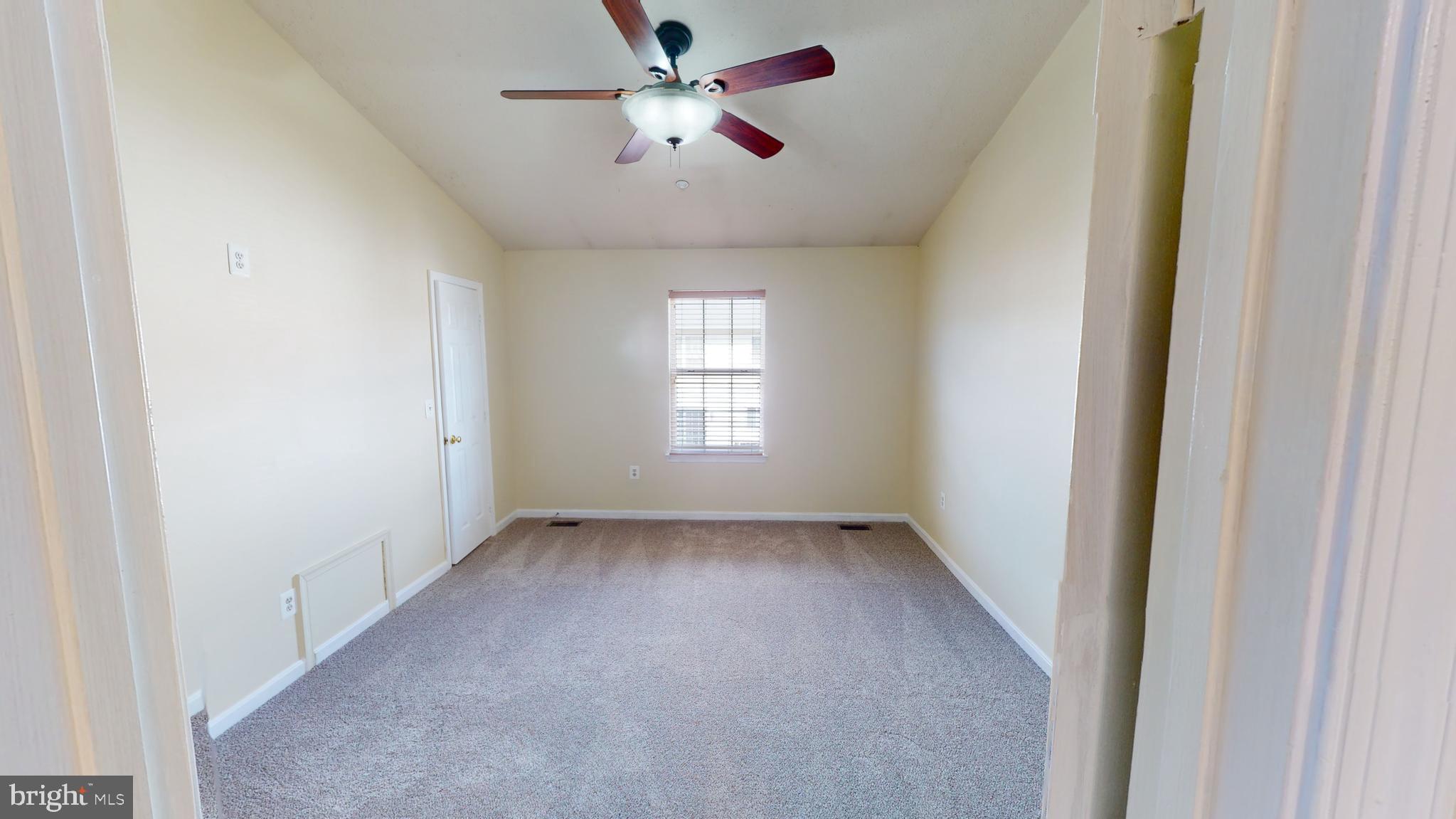 STANFORD - Residential Lease