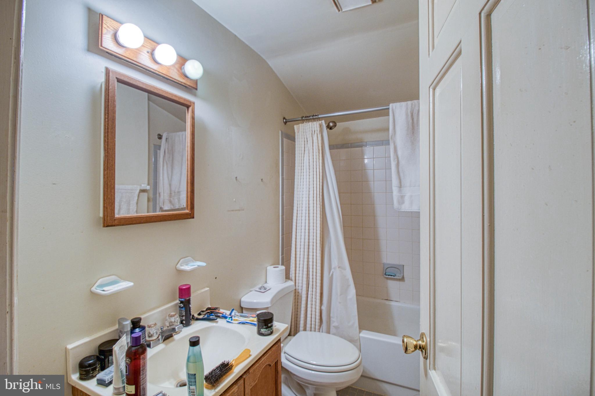 MONTGOMERY CENTURY - Residential