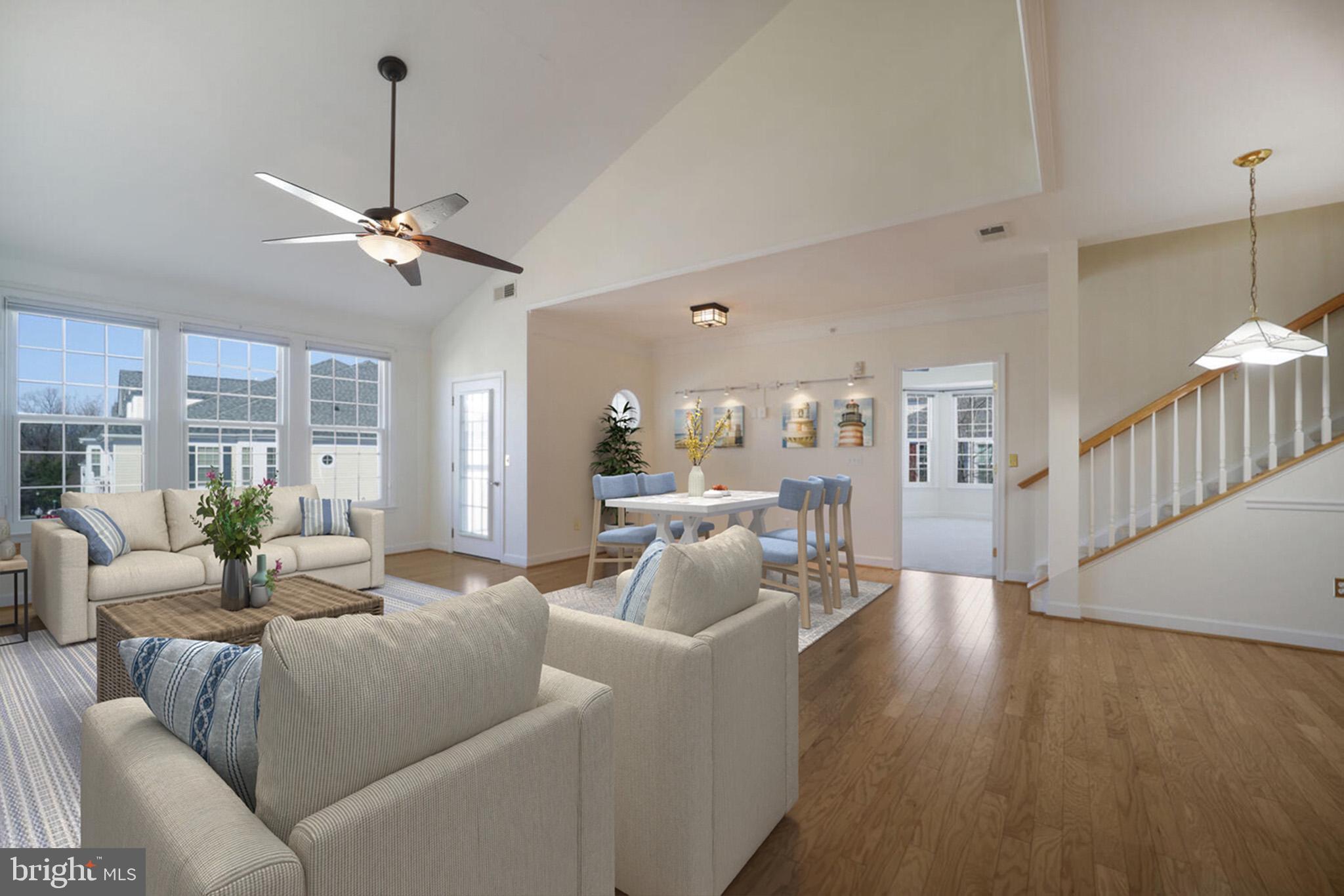 FOUR SEASONS - Residential