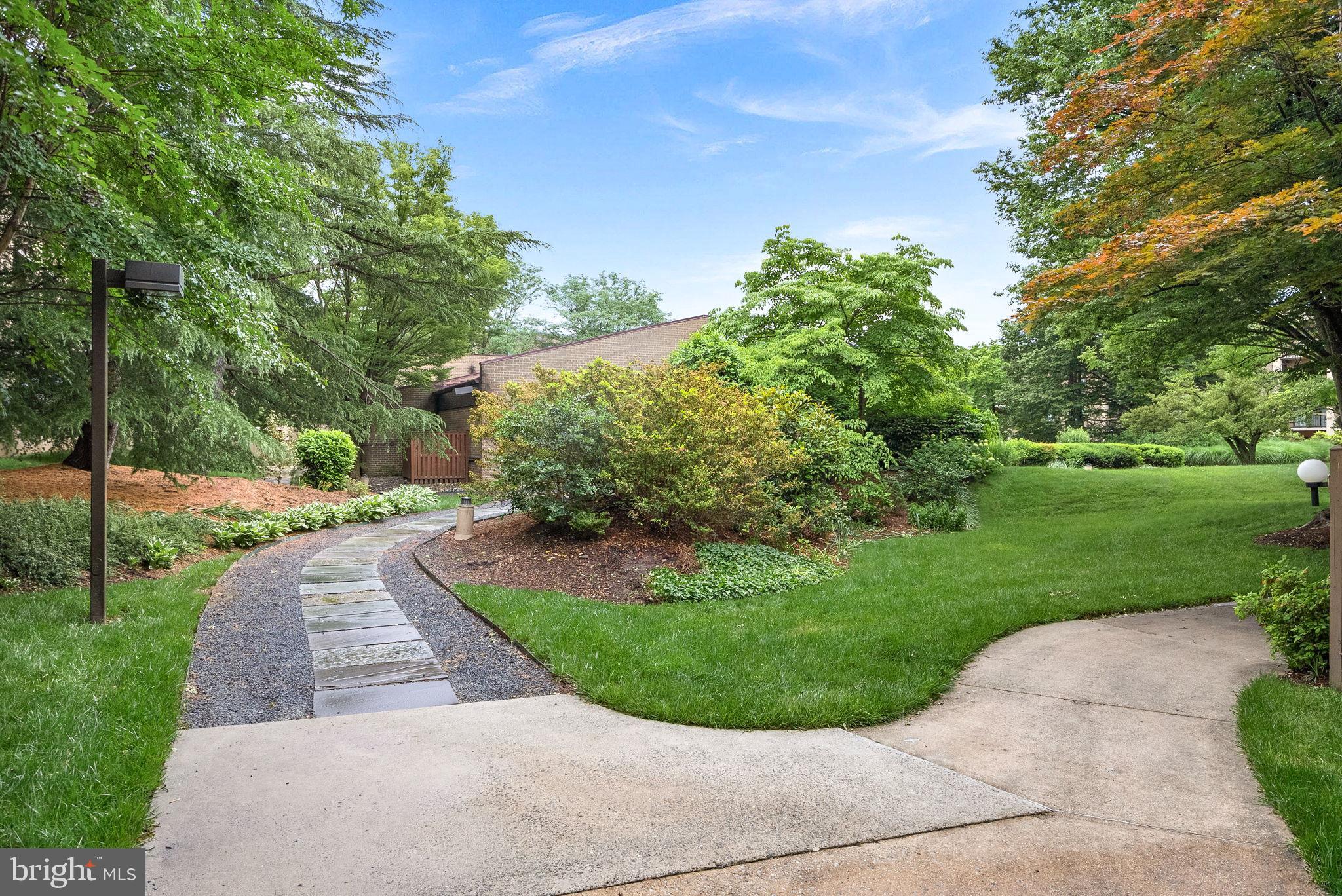 THE PLAZA - Residential