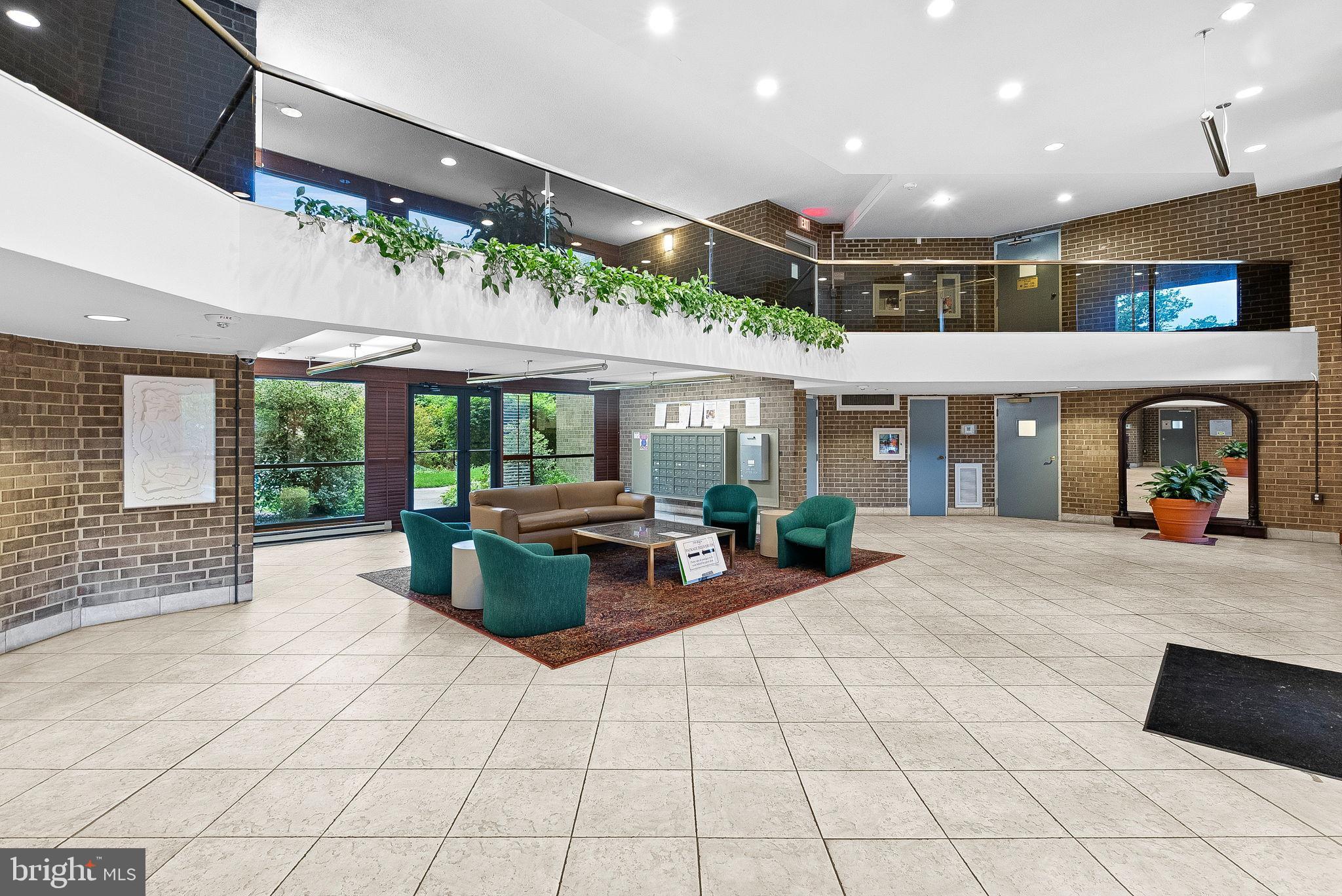 THE PLAZA - Residential