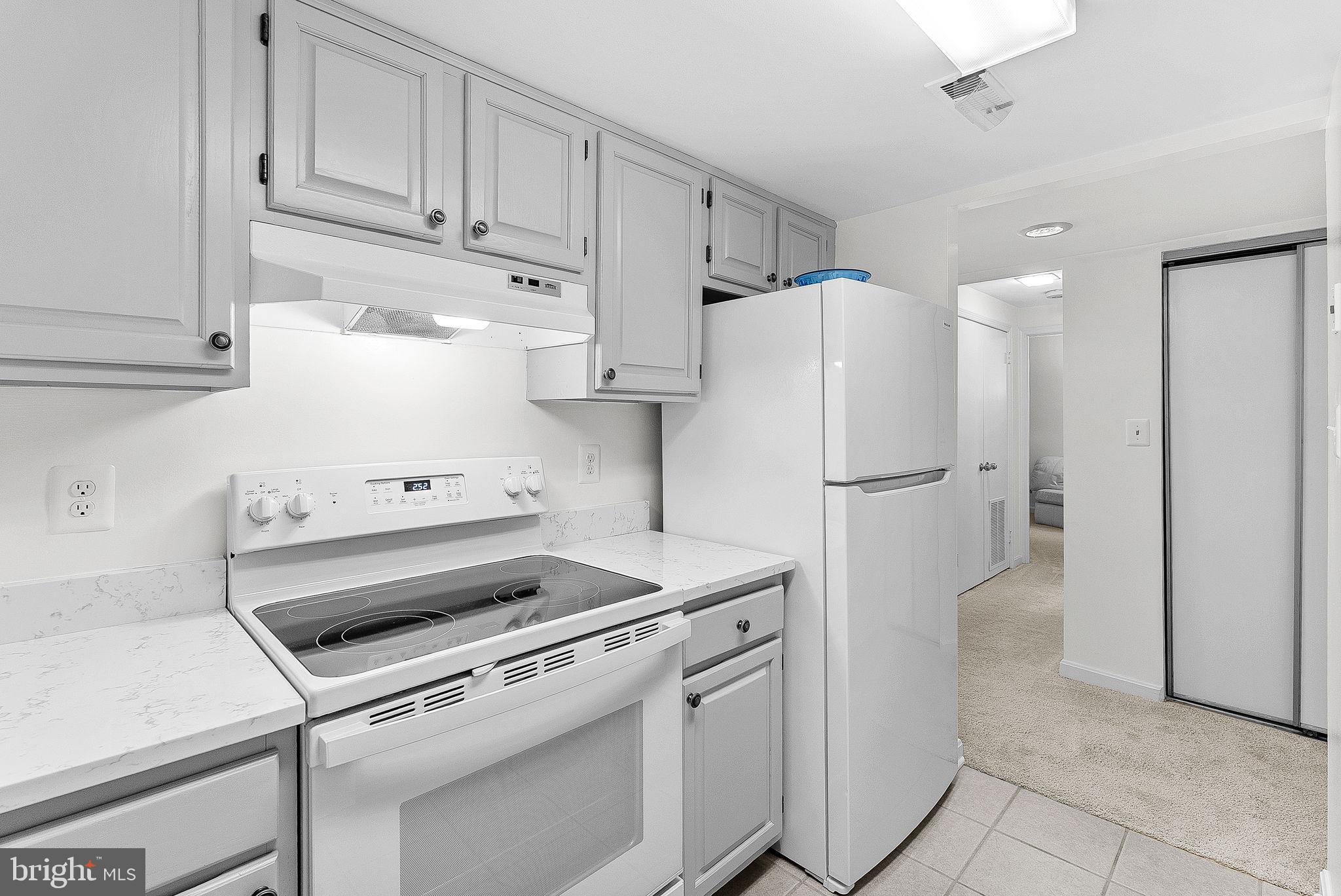 THE PLAZA - Residential