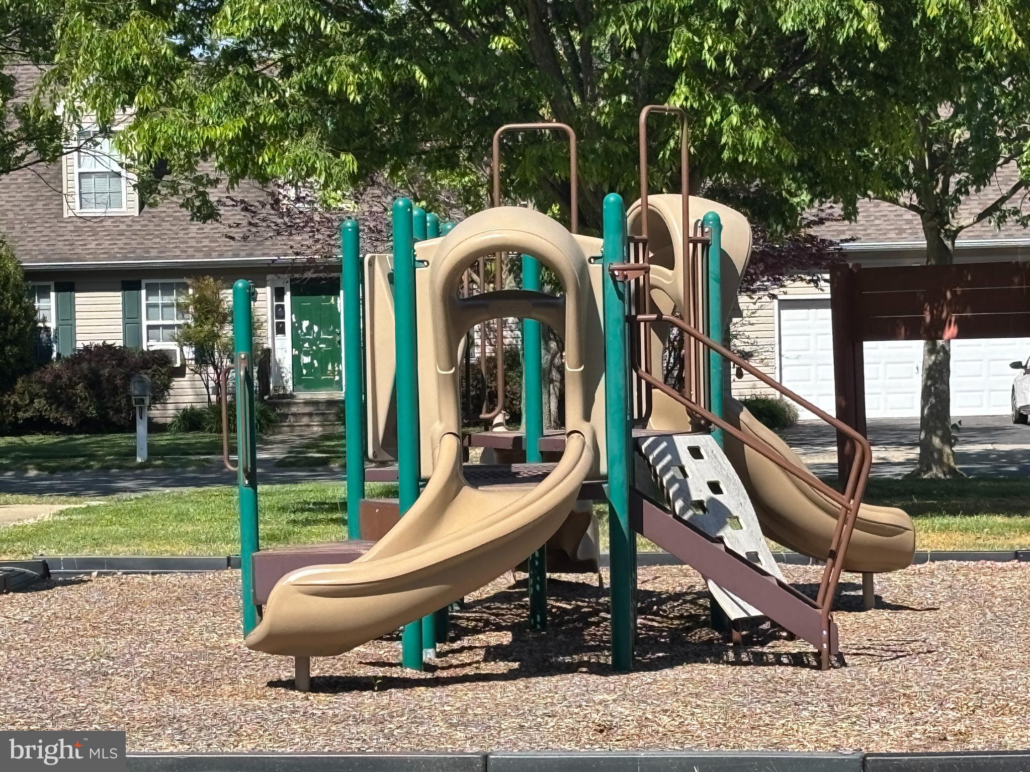 WAYLANDS - Residential