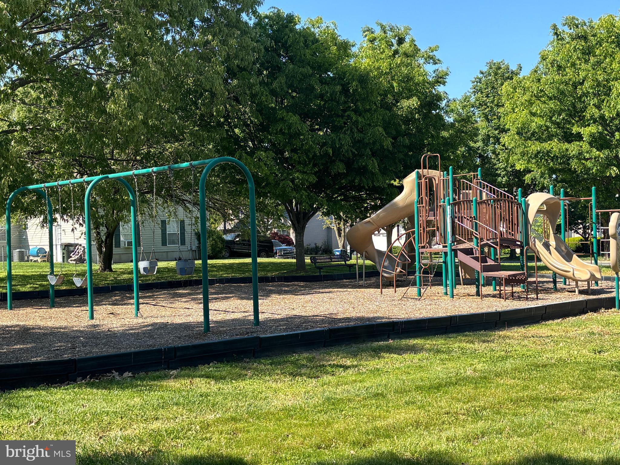 WAYLANDS - Residential