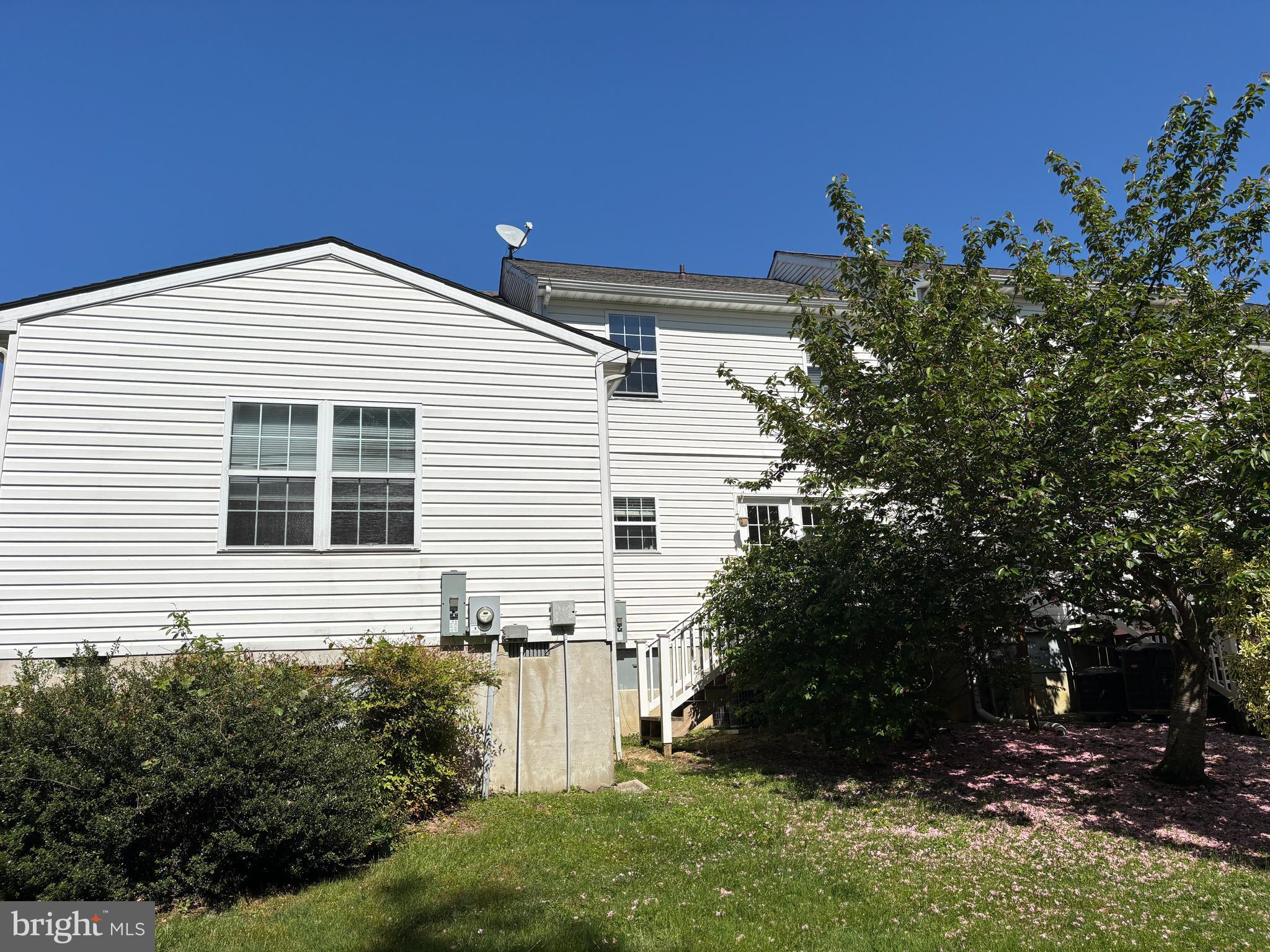 WAYLANDS - Residential