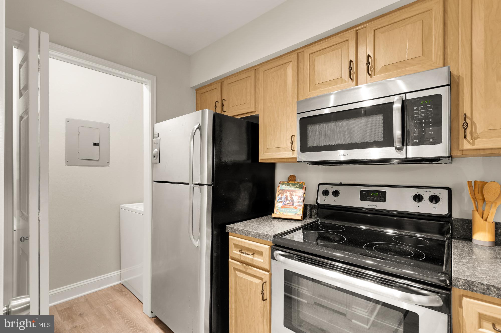 ALEXANDRIA - Residential