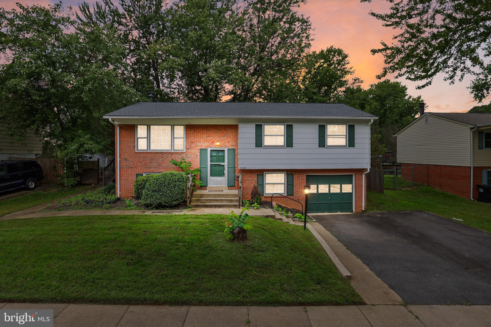 DALE CITY - Residential