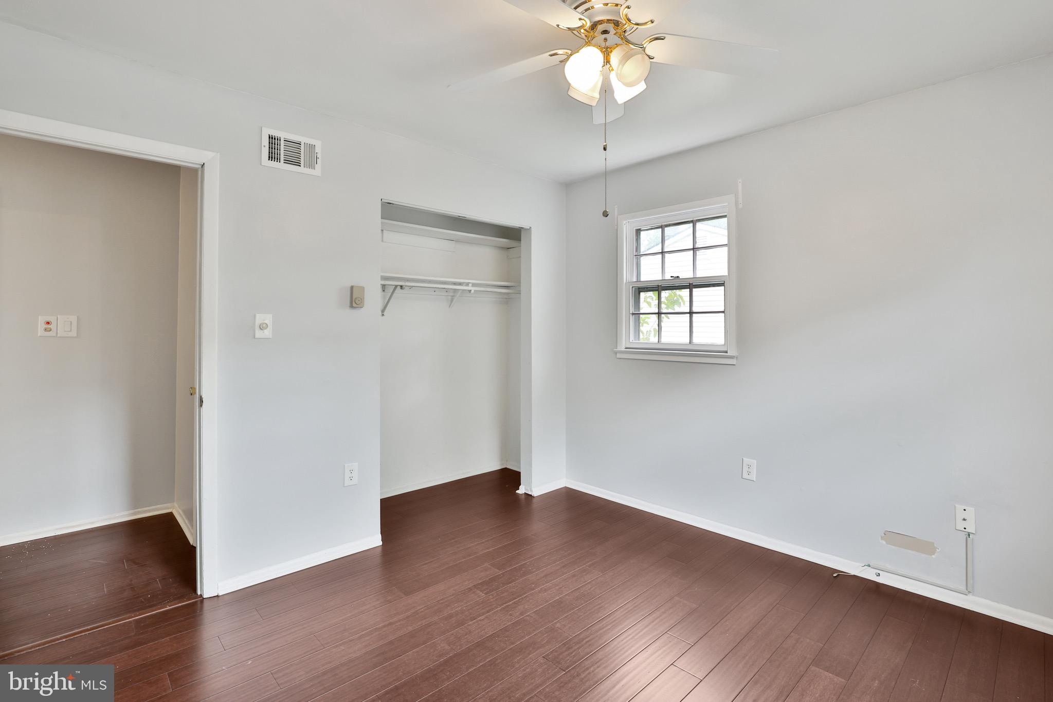 DALE CITY - Residential