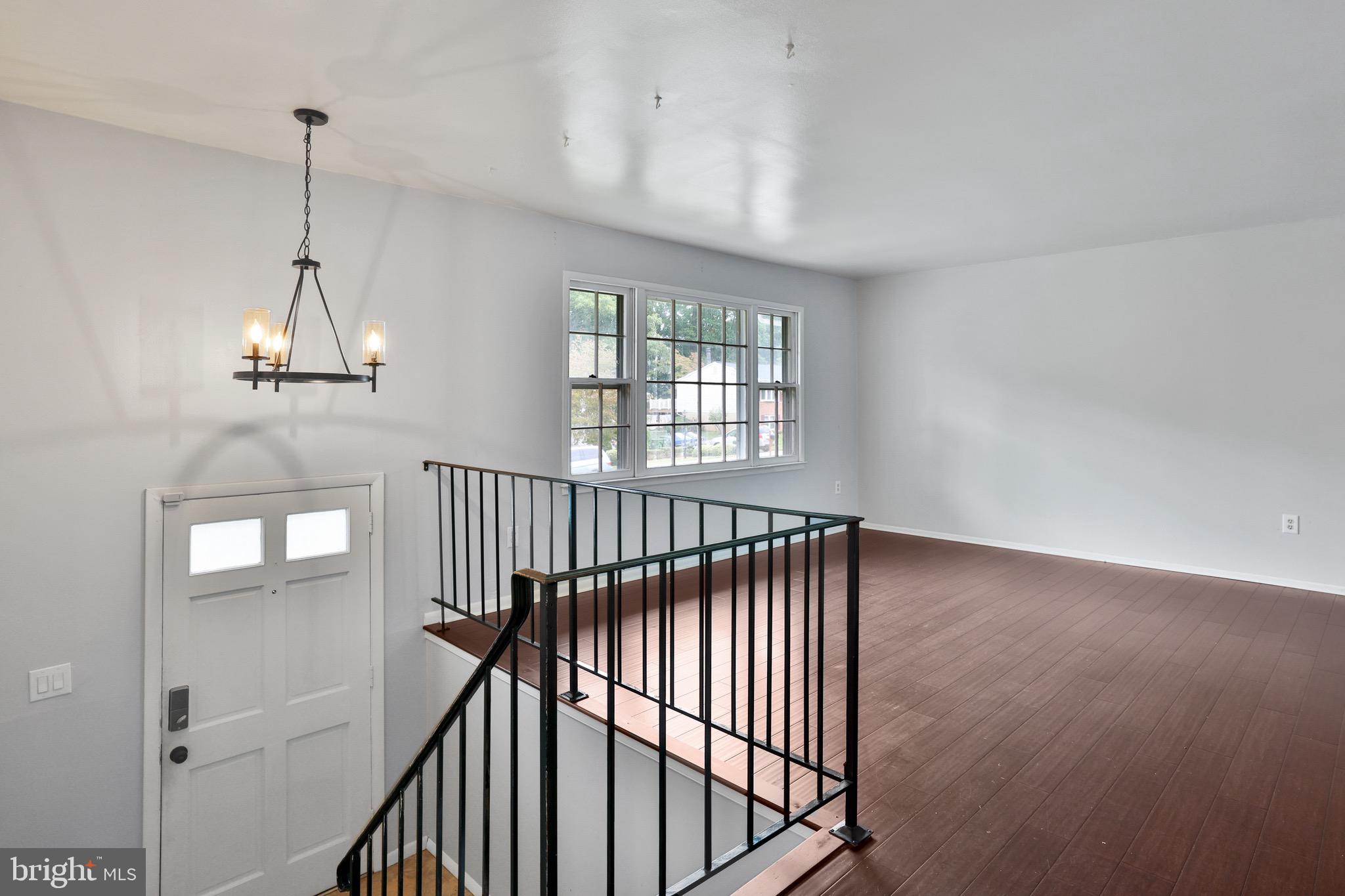 DALE CITY - Residential