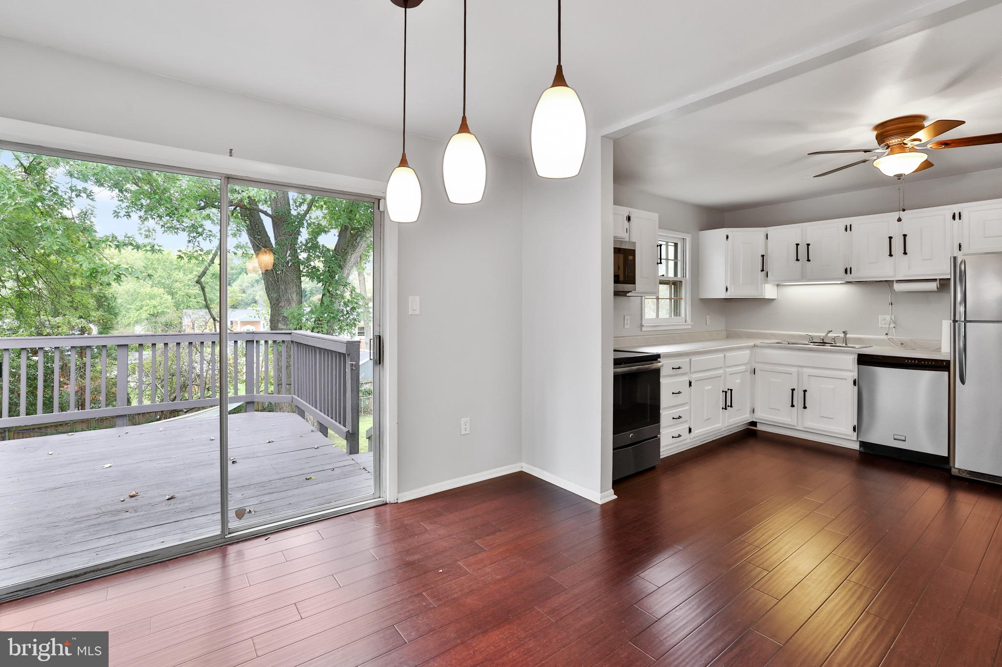 DALE CITY - Residential