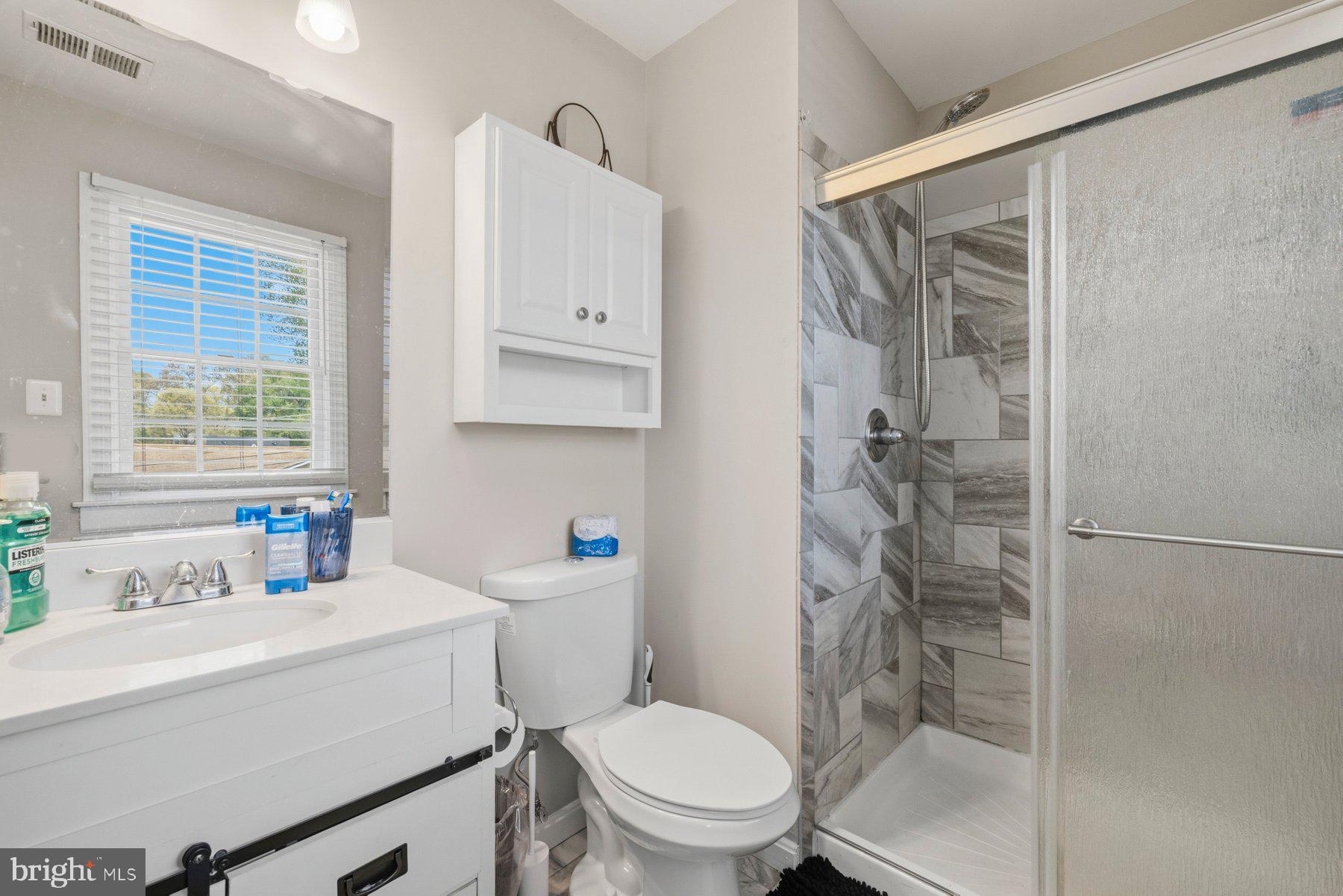 ELMHURST - Residential