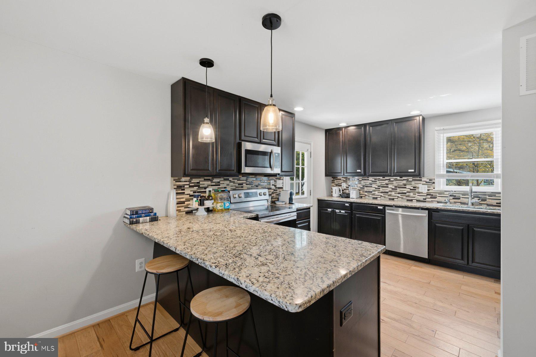 ELMHURST - Residential