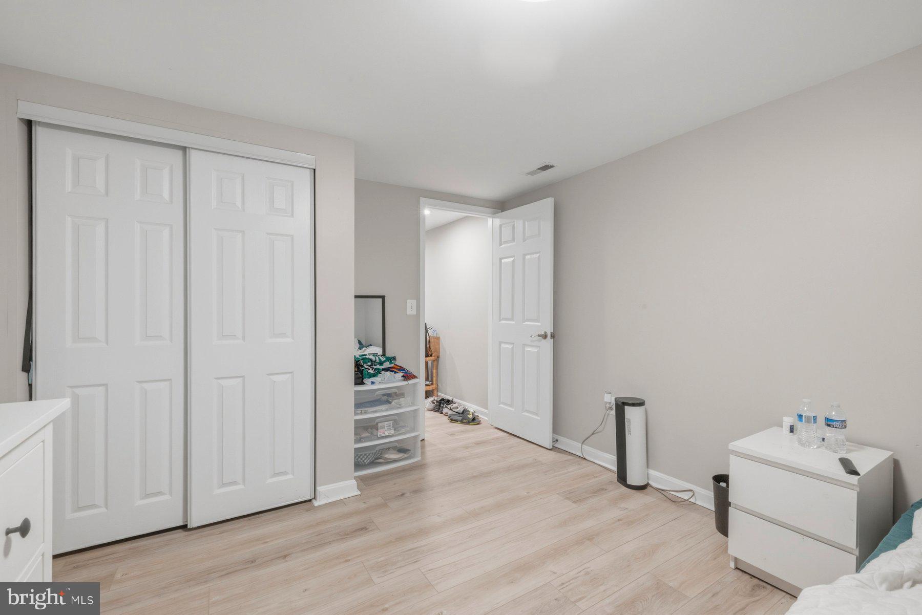 ELMHURST - Residential