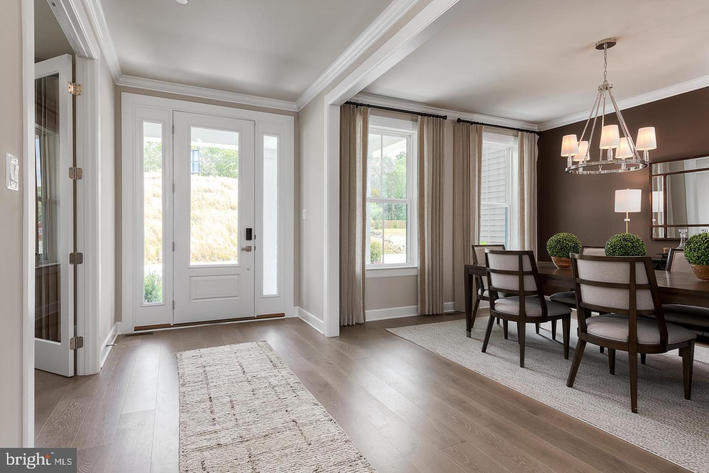 1317 LEELAND FOREST