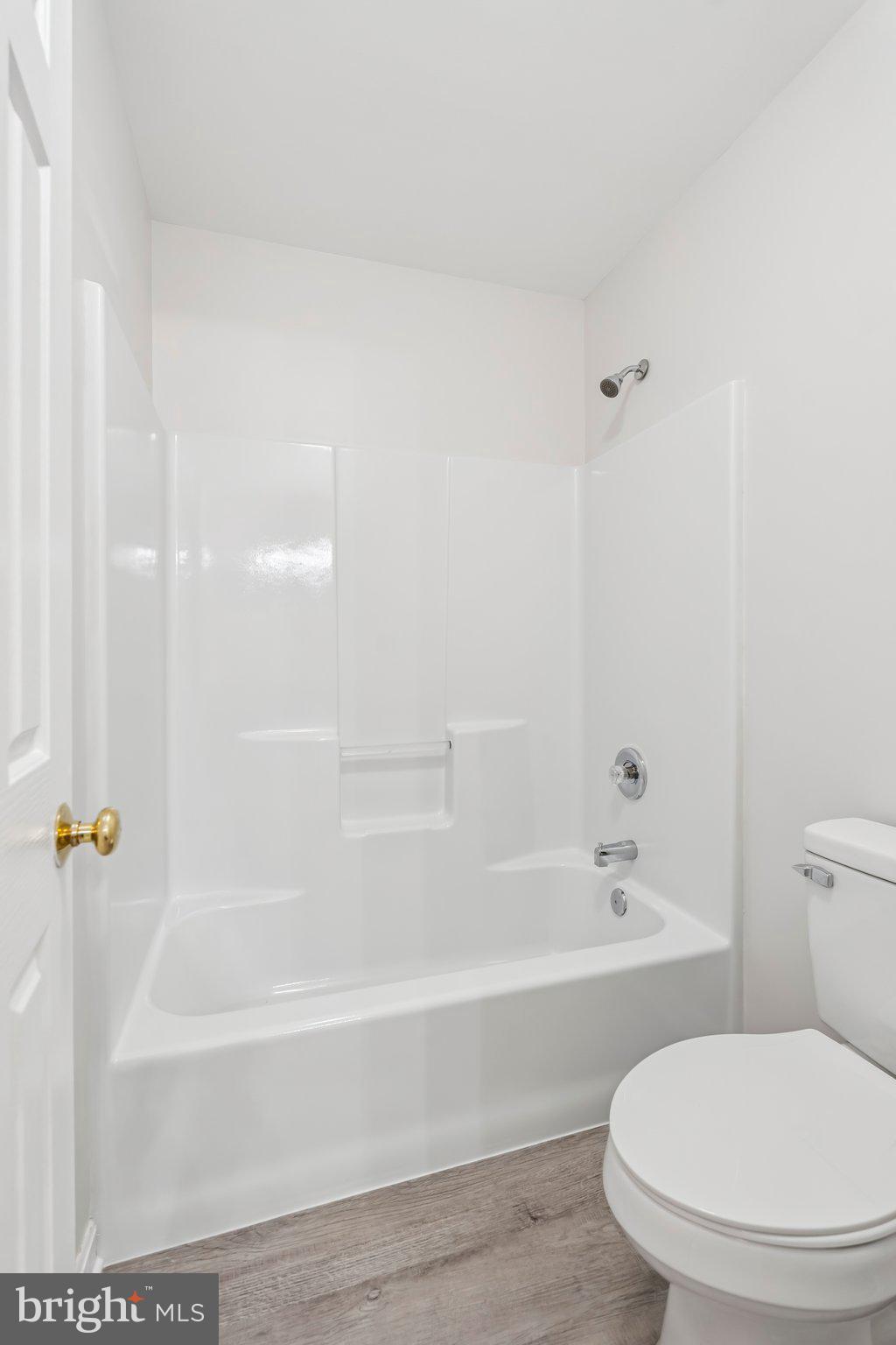 LAKE LAND OR - Residential