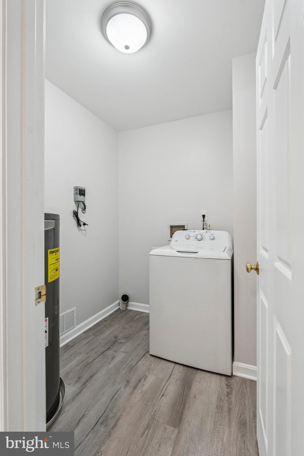 LAKE LAND OR - Residential