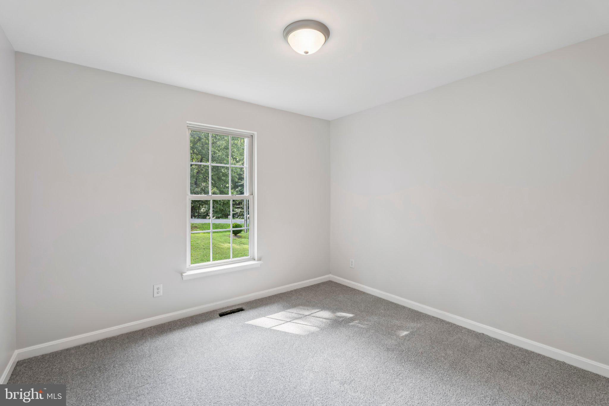 LAKE LAND OR - Residential