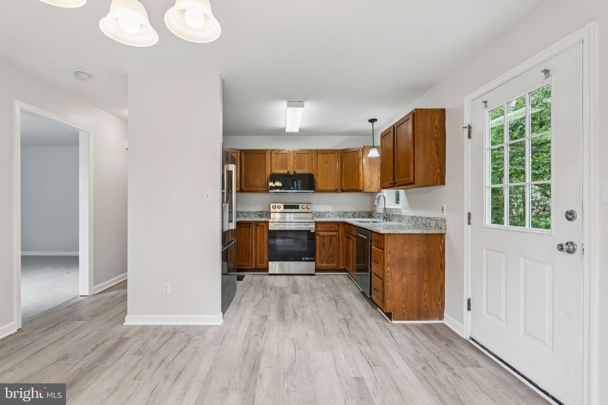 LAKE LAND OR - Residential