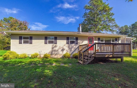 Homes For Rent - 16100 Thomas Road<br/> PINEY POINT, MD 20674