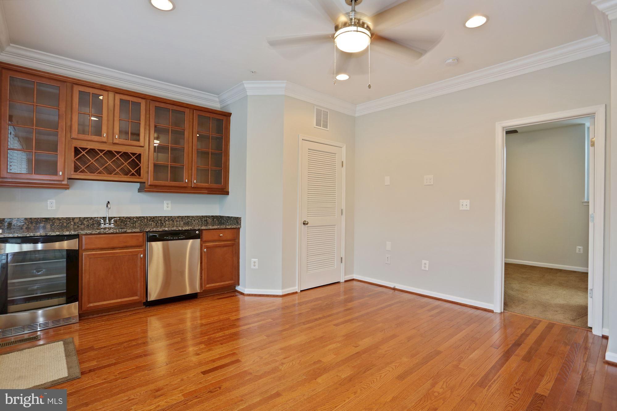 POTOMAC OVERLOOK AT NATIONAL HARBOR - Residential Lease