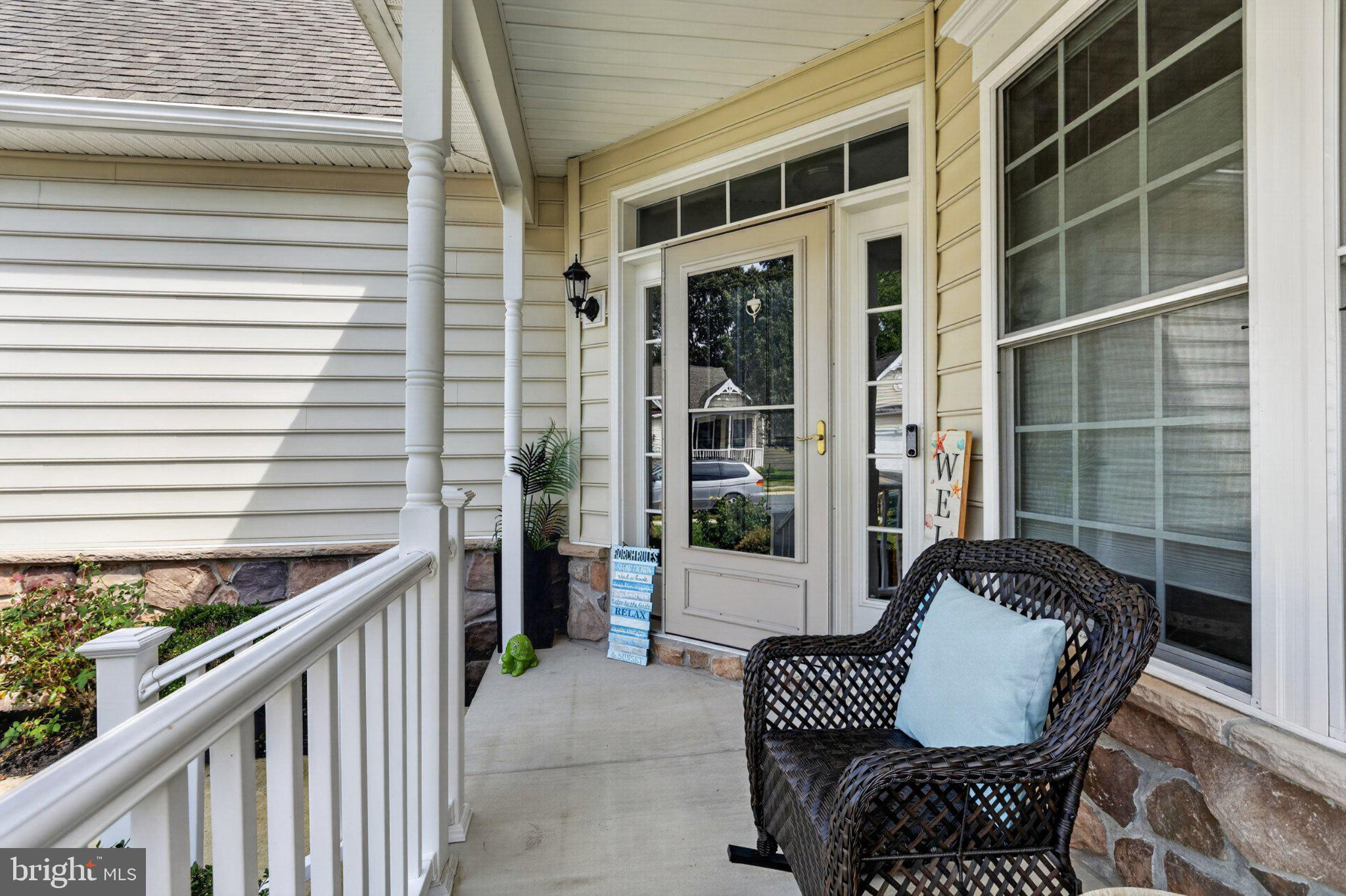 22 AZZURRI COURT