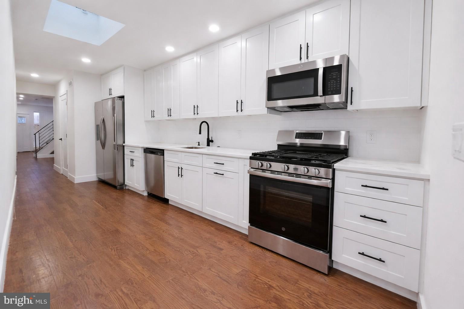 1307 N RANDOLPH STREET