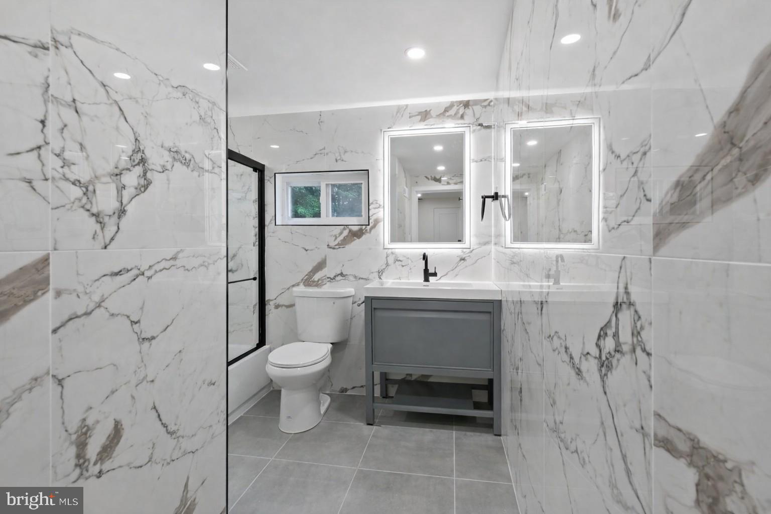 OLDE KENSINGTON - Residential