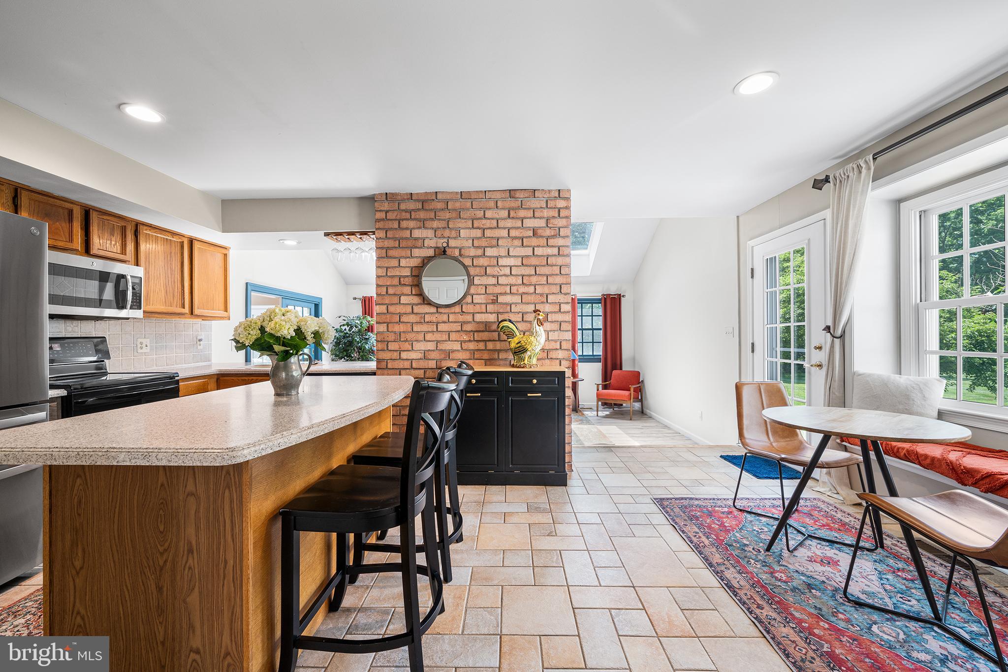 212 OVERCREEK ROAD