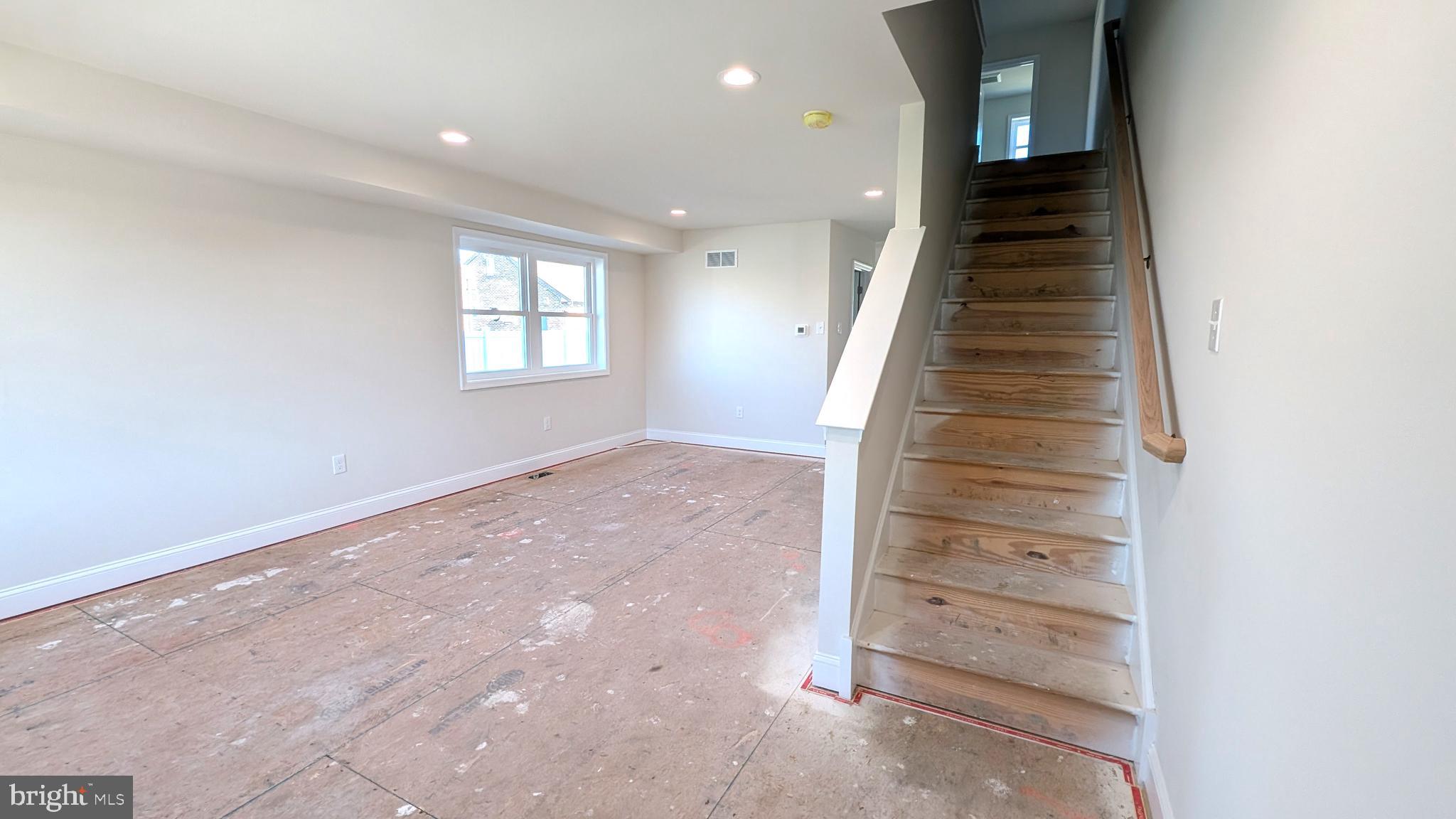 WOODLYN - Residential