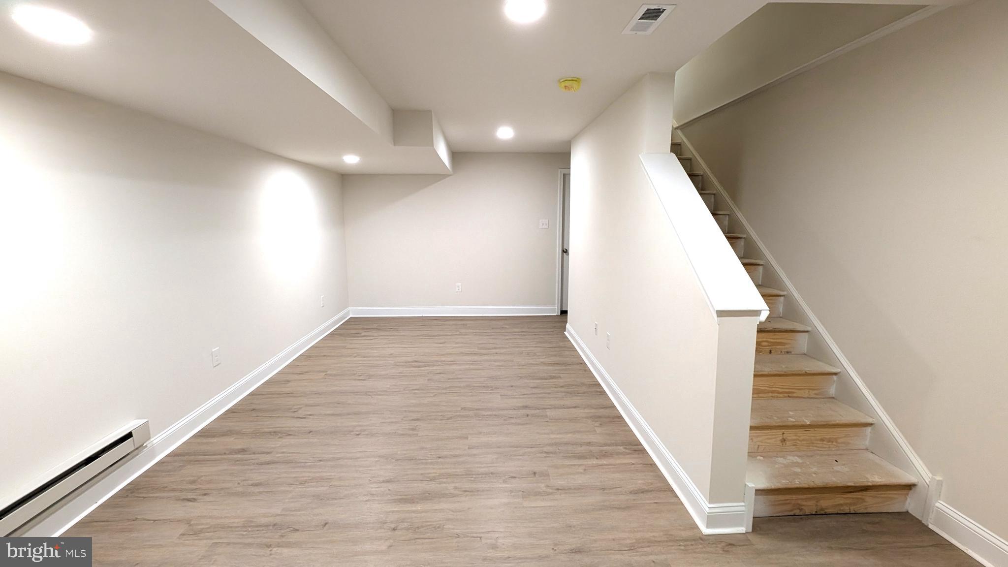 WOODLYN - Residential