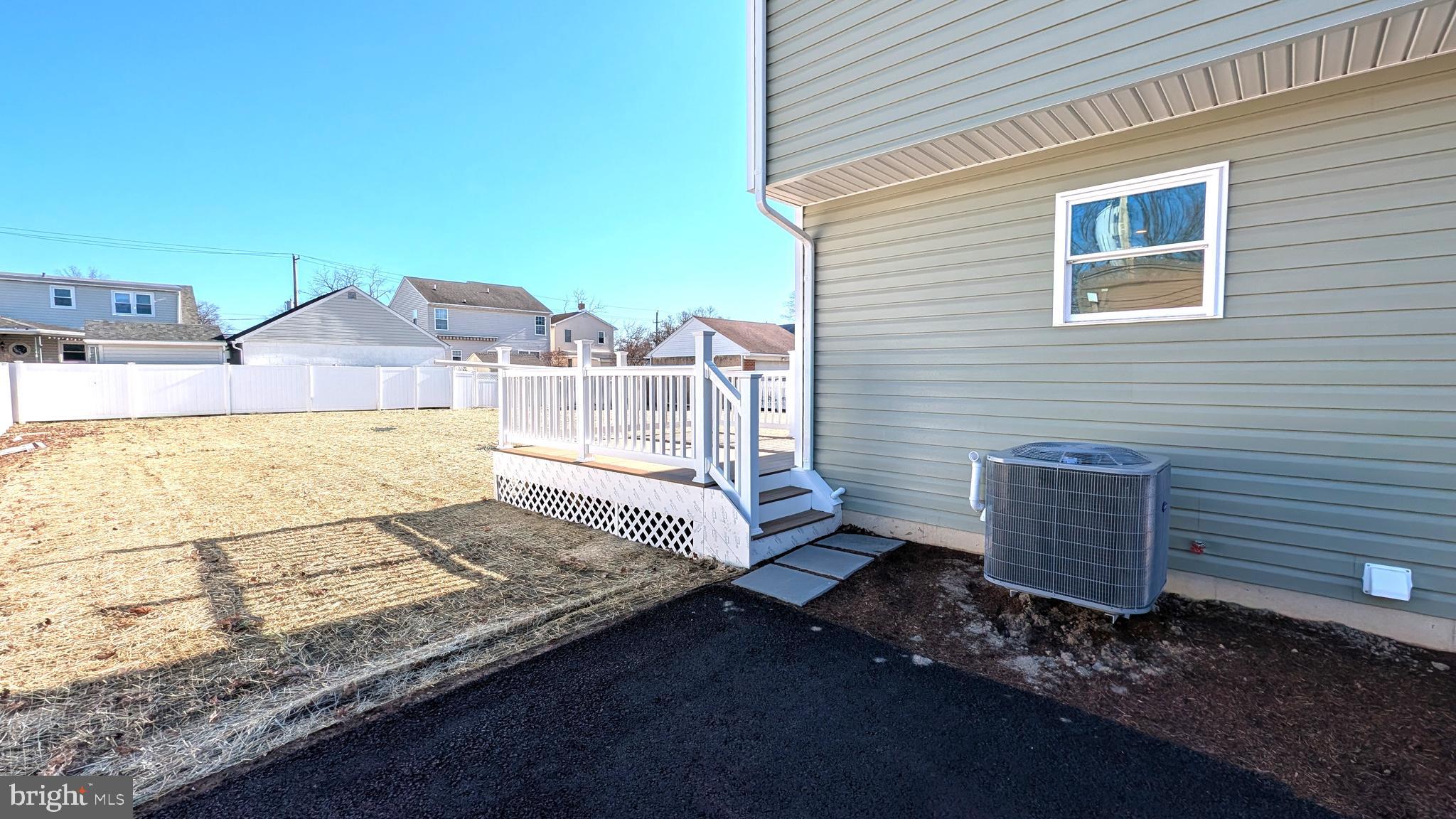 WOODLYN - Residential