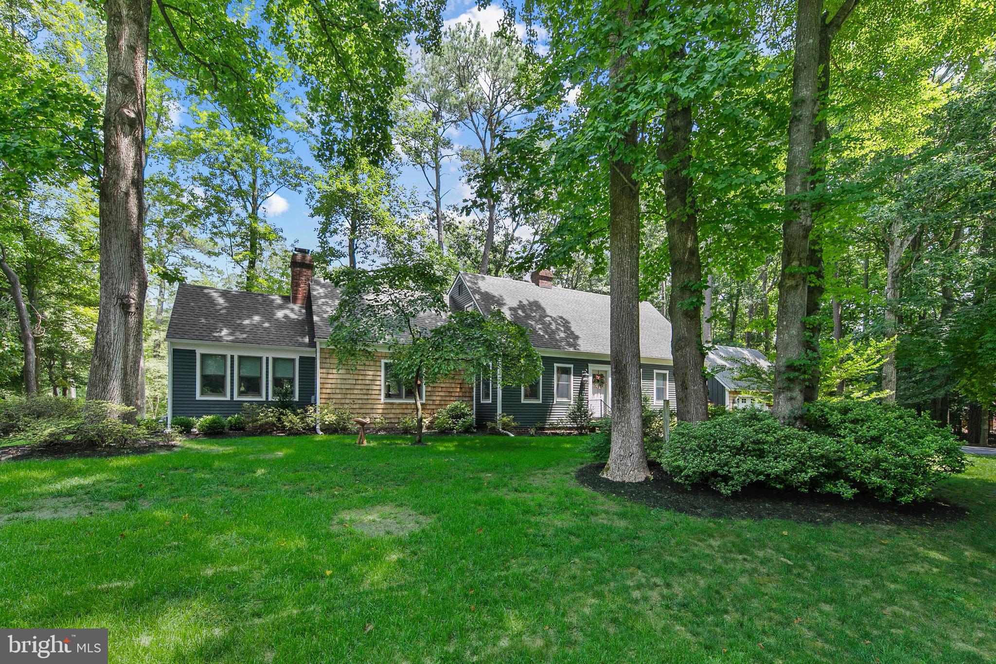 2 MALLARD DRIVE