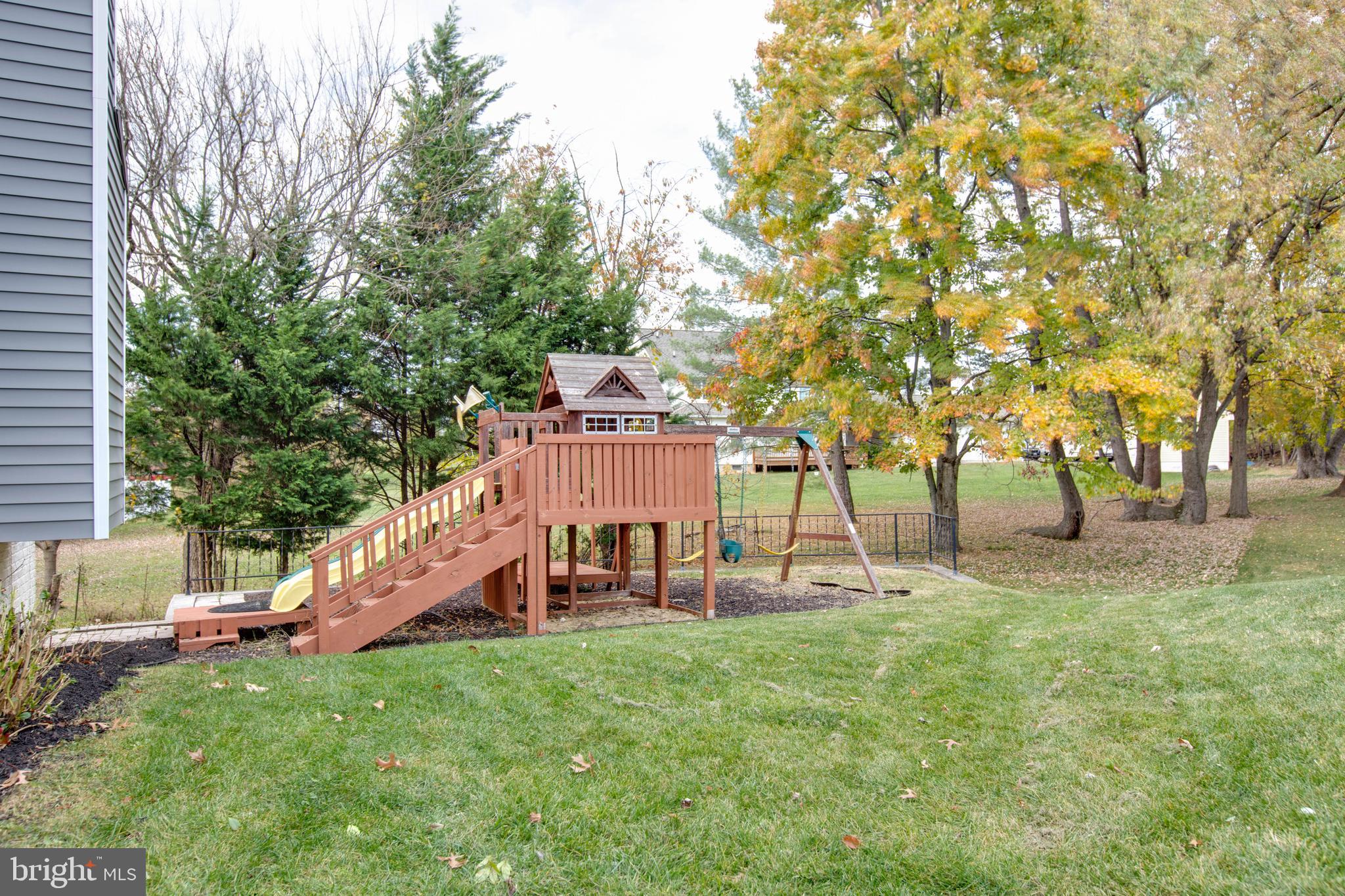 WATERFORD PARK - Residential