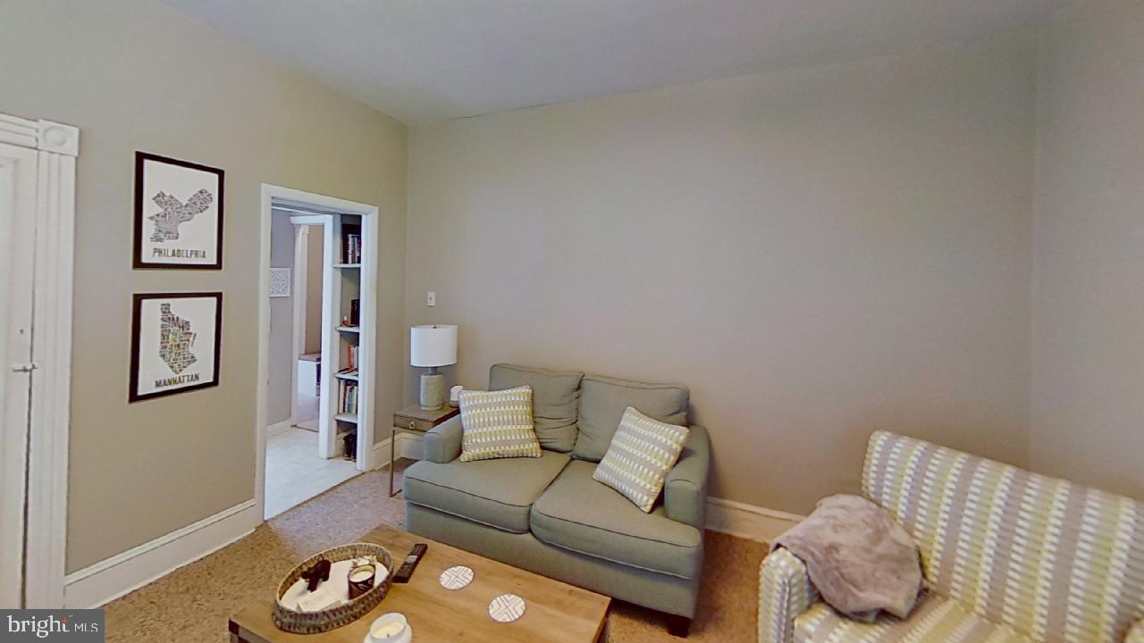 4326 MANAYUNK AVENUE 2