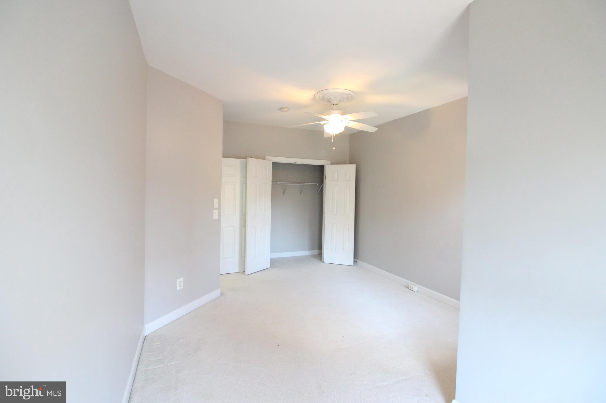 STONE CREEK CROSSING - Residential Lease