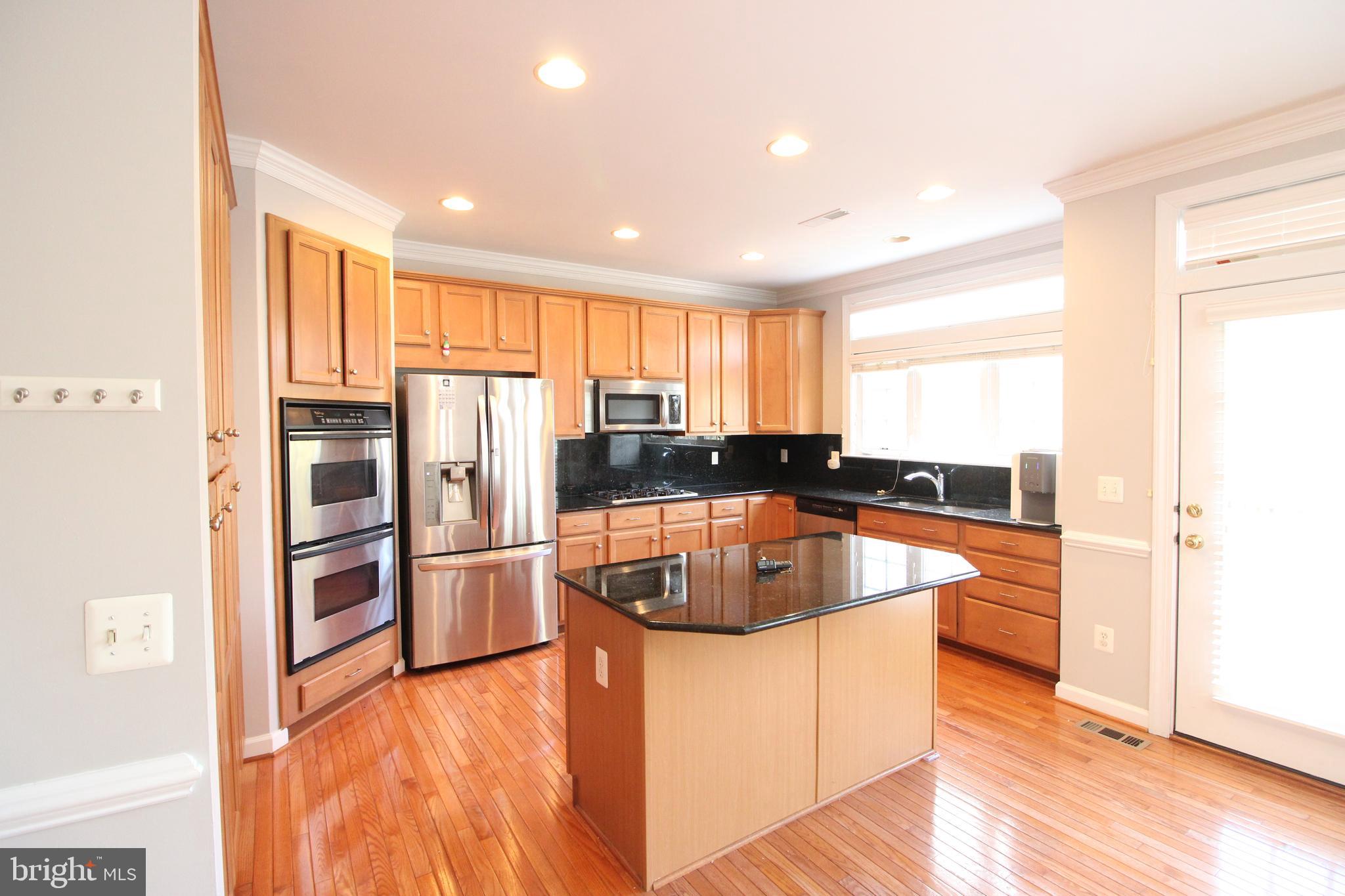 STONE CREEK CROSSING - Residential Lease