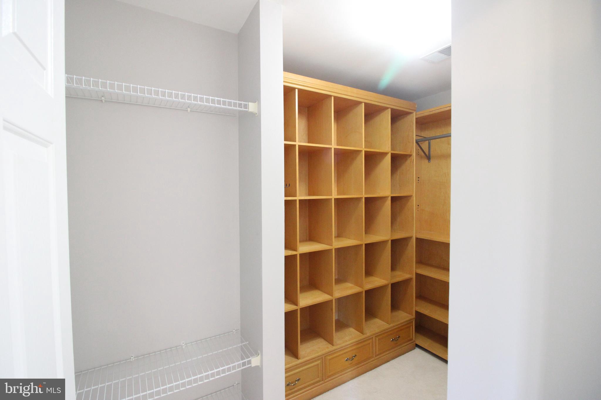 STONE CREEK CROSSING - Residential Lease