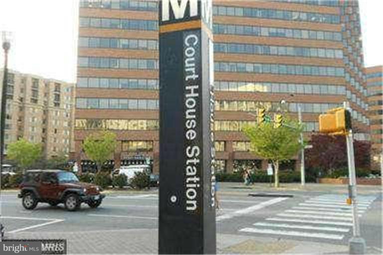 WESTMORELAND TERRACE - Residential