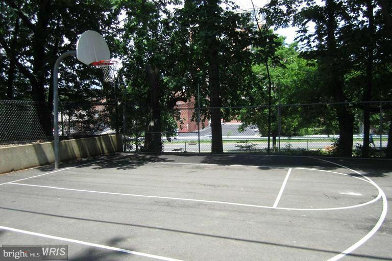 WESTMORELAND TERRACE - Residential