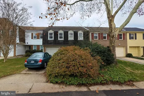 19209 Racine Court, Gaithersburg, MD MLS: MDMC2208552