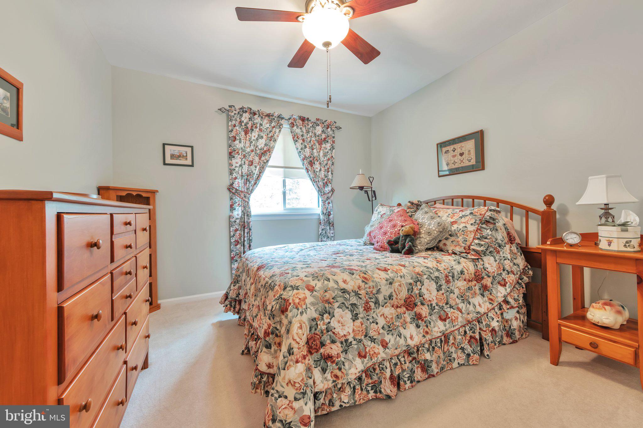 BURKE CENTRE - Residential